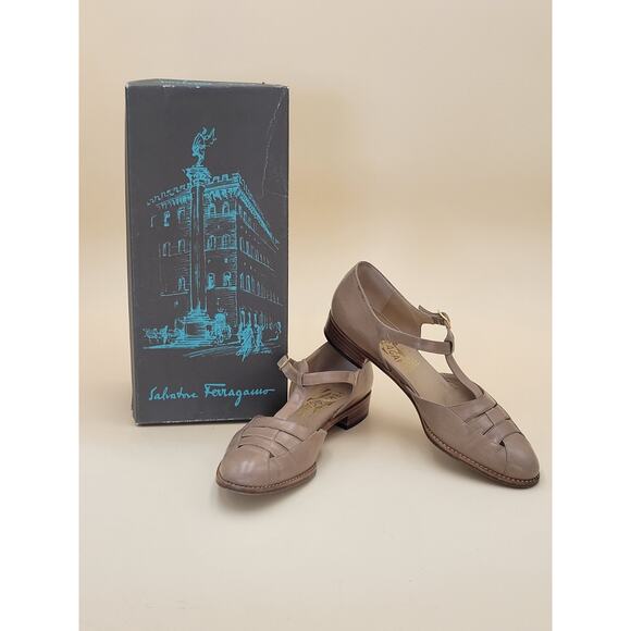 Salvatore Ferragamo Shoes - Salvatore Ferragamo Gadda Strappy heels Tan women's Sz 7 AAA VTG